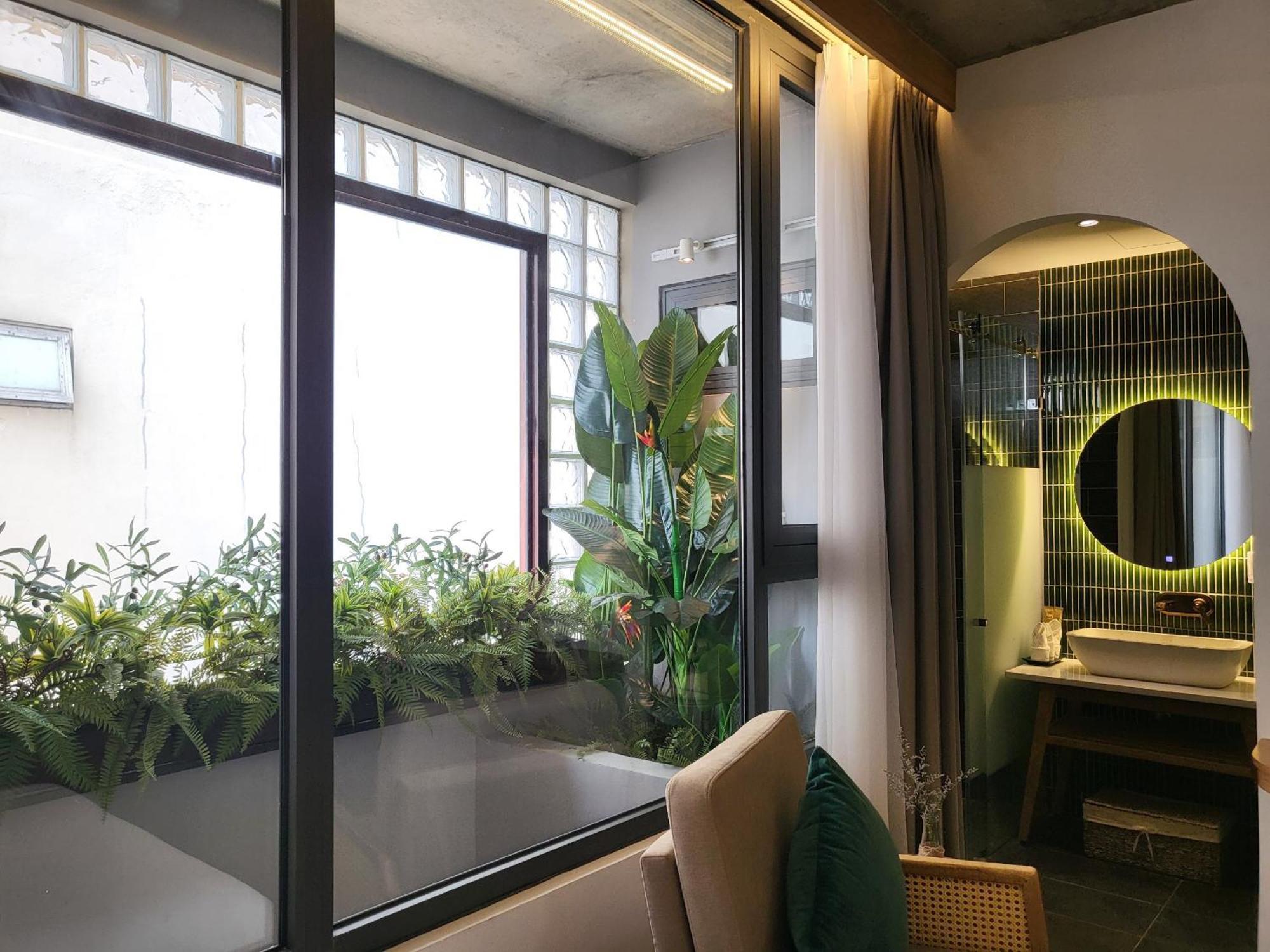 Leaf Beachfront Hotel Da Nang Exterior foto
